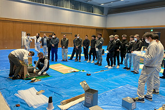 サラセーヌスクール